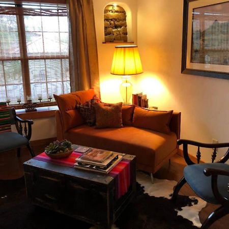 Bed and Breakfast El Viejo Adobe - Across From Sul Ross Campus Alpine Exterior foto