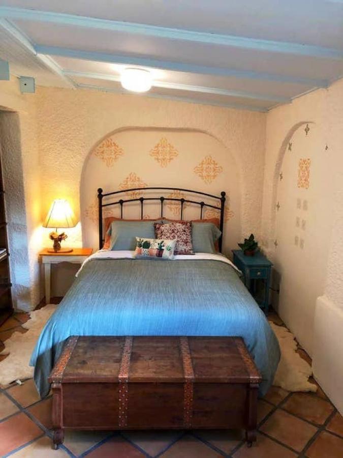 Bed and Breakfast El Viejo Adobe - Across From Sul Ross Campus Alpine Exterior foto